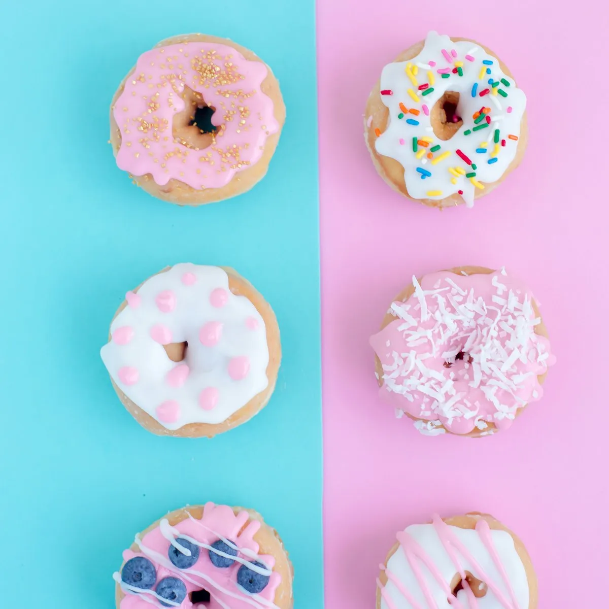 Mini crispy donuts with assorted dips